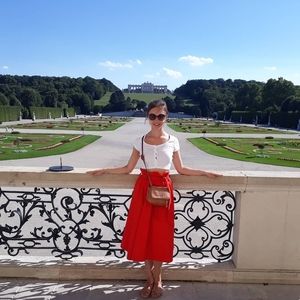 Meet your Posher, Caroline